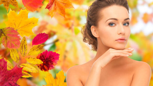 7 Goldene Tipps für eine strahlende Haut im Herbst